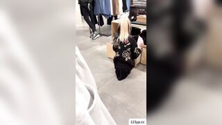 우리 아무도 없는 탈의실 골랐어 korean porn vip