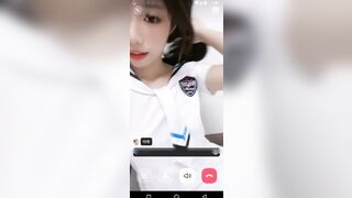 複数の若い女の子、巨乳、成熟した女性が 1 対 1 のビデオチャット、裸の会話、自慰行為、卑猥な言葉に興じます china 2