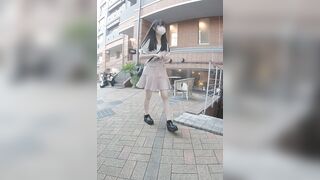 【ホテルウーマン2名】 お部屋へ案内する際とTVの故障で呼びつけ狙い撃ち盗撮 ！胸チラ＆黒ストパンチラ voyeur jp 3