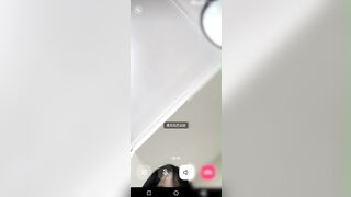 複数の若い女の子、巨乳、成熟した女性が 1 対 1 のビデオチャット、裸の会話、自慰行為、卑猥な言葉に興じます china 6