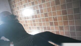 高解像度にアップグレードされたカメラで究極の映像体験をお楽しみください（2） toilet (3)