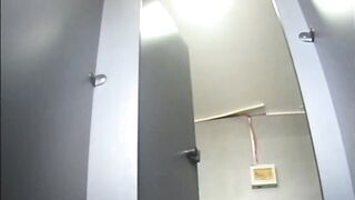 無修正　美人の強烈ドアップ丸見えすぎる排泄 voyeur jp 1