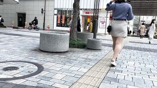 【FHD高画質】デパ地下セレブのレース透けピタパン, 【HD高画質】 打ち合わせ前の通勤キャリアウーマン ぴっちりベージュパン voyeur jp 3 (5)