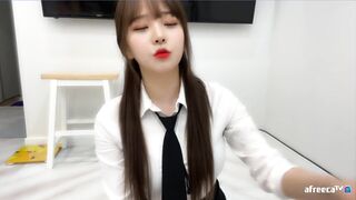 발충을 위한 박민정 발 모음 고파일 korean porn korean bj (17)