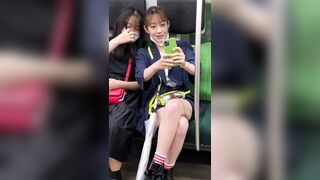 脚フェチ418 4名の脚を組むS級美人お姉さんの対面エロ過ぎる生足美脚, めちゃくちゃかわいいオフィスカジュアルOLさんパンスト脱ぎ voyeur jp 2 2 (1)