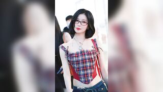 ASA SHOWS BOOBS 13491 1 KPOP ALLPOP