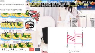 똘끼 넘치는 BJ 여진 팬방후 캠 꺼진줄 알고 올노출 밍키넷 korean porn vip