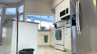 Lexi Luna Receives A Facial In The Kitchen OnlyFans