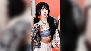 SIEUN SHOWS TITS 18388 1 KPOP ALLPOP