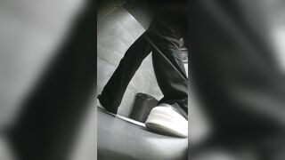 世界独占プレミア：【バーのトイレ POV】—黒ストッキング、ハイヒール、そして美女たちの群れ（第5部） toilet 2 (5)