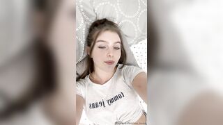 Zoe Lovee Red Lingerie And Perfect Tits OnlyFans