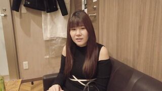 FC2PPV 4863929 [個撮]Mな人妻さんとNTR生エッチで一発NN暴発＆手コキからの口内発射 jav