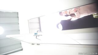 カメラをアップグレードして、究極の映像体験を (8) toilet 2 05