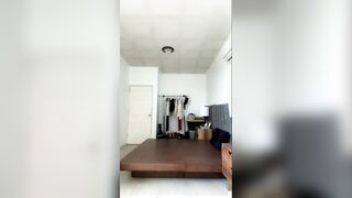 Mafercamm Rubs Her Pussy Close To The Camera OnlyFans