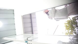 【トイレ盗撮】HD：究極の映像体験を実現する高画質カメラ (9) toilet 2 04