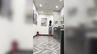 Clear Screenshot with Mobile Phone Zoom 1-3 toilet 1 10