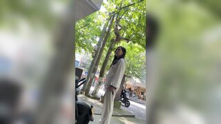 Clear Screenshot with Mobile Phone Zoom 1-3 toilet 2 02