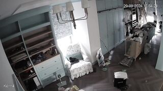 新たに流出した映像には、性依存症の若い女性が月に最大20回も頻繁に自慰行為をしている様子が映っている！(ハッキングされたカメラ映像) ipcam 07