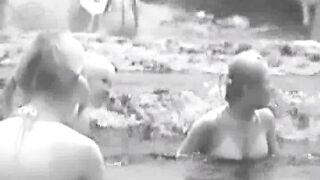 ( 乳首・陰毛丸見え激写）赤外線海水浴 voyeur jp