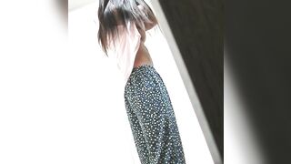 真ん中の姉(僕にとっては妹)の着替え voyeur jp