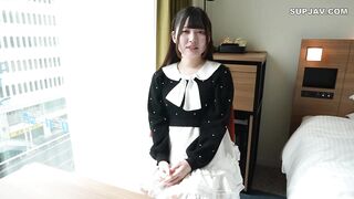 FC2PPV 4871425 【4 20迄1290pt】【初撮】※19歳グラビアスタイル級の色白美ボディムスメ。敏感すぎるカラダが激ピストンで絶頂を繰り返し、何度も痙攣。「奥が好き…！」とアイ液溢 jav