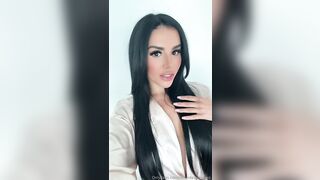 Desireedesirexoxo Flaunts Her Lingerie Haul OnlyFans