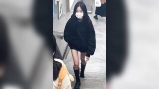 Uncle XS：「押し目買い」、スカート内照明＆スカートめくり・コンピレーション［「あっちのサイト」オリジナル版］ ipcam 1 01
