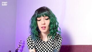 POV Nylon Footjob With Cum On An Alt Girl’s Feet OnlyFans