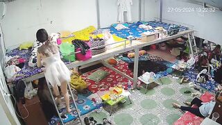最新ハック流出：ウェブカメラ盗撮映像 ❤️ 多角度からの覗き見 — 寮で着替えるクラブホステスたちを隠し撮り（美女たちの競演） ipcam 1 23