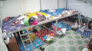 最新ハック流出：ウェブカメラ盗撮映像 ❤️ 多角度からの覗き見 — 寮で着替えるクラブホステスたちを隠し撮り（美女たちの競演） ipcam 2 03