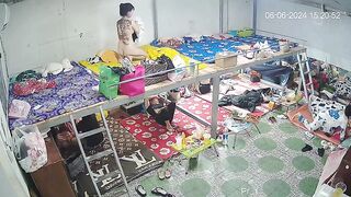 最新ハック流出：ウェブカメラ盗撮映像 ❤️ 多角度からの覗き見 — 寮で着替えるクラブホステスたちを隠し撮り（美女たちの競演） ipcam 2 18