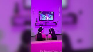 Gamer Girls Bunny_o & Catsara Pleasure Each Other OnlyFans