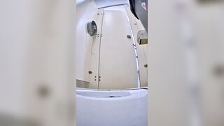 【極上トイレショット】最高のダンサーと大学生の極上の優しさを解き明かす - 第23話 toilet