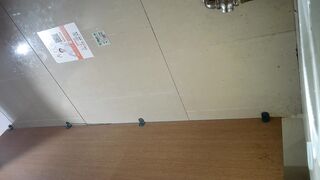 正面パノラマ：若くて極上、桃色に染まった「一文字」マンコのコレクション — 動画22本 [オリジナルソース] toilet 2 06