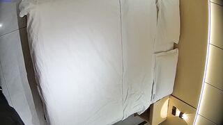 3-1 流出したホテルの写真 ❤️ スタイリッシュでエレガントな眼鏡をかけた女の子が、筋肉質のクズ男に膣内射精される。彼は明らかにたくさんのコン ipcam