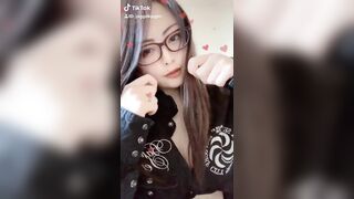 個人撮影　りゅーしゅつ　ちょいぽちゃシンママ　リアルな日常とオナニー動画像　無修正　特典付き jvip 48