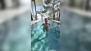 Italian Tami Tsunami Sucks Cock In The Pool OnlyFans