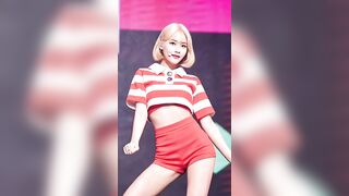 YUNA NAKED ON STAGE 55076 1 KPOP ALLPOP
