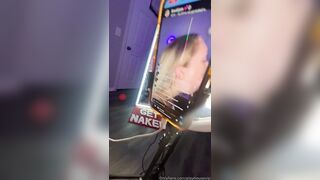 Badbarbiepriv Sucks A BBC Live On Stream OnlyFans
