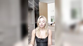 Blonde Lina Belfiore Flaunts Her Sexy Figure OnlyFans