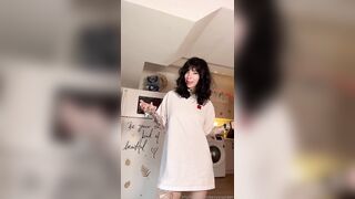 Sinforsilk Fingers And Plugs Her Butthole OnlyFans