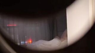 新たに流出した映像❤️ ウェイターがホテルの覗き穴から大学生の性行為を密かに撮影（3） china 05