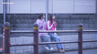START-552 Adultery in a car Even an old guy like me gets confessed to by his daughter's childhood friend (19) and ends up dating her! A 31-y Reducing Mosaic JAV