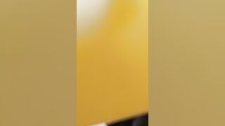 【定番・トイレ映像】「青春への賛歌」シリーズ：完全版 — 高校2年生の少女が、その可憐な秘部から排尿する様子を至近距離で捉えた映像に加え toilet 3 03-160426