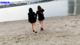 海にいた激ミニスカ制服女子を写撃 jvip
