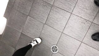 ≪個人撮影≫ 優等生で経験の少ないJ〇ちゃんがこっそりトイレでフェラ jvip