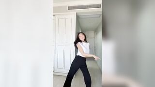 【大流出！】で12万人のフォロワーを持つ美しい女 ハメ撮り画像745枚+セックステープ動画57本（完全版） jvip 35