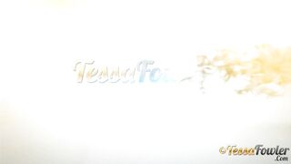 Tessa Fowler Nude Oil Boob Massage Onlyfans Video Leaked - Leak