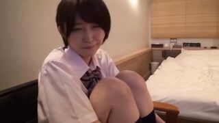【欲求不満潮吹き☓巨乳】Hが大好きすぎるショートカットロリ女子※生は、SEXが終わっても満足できず自分を追い込みセルフ潮吹き♥ jvip