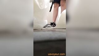 【超美人〇K決死の手撮り】激かわケーのトロトロおしっこま〇こ＆うんちを高画質で voyeur jp